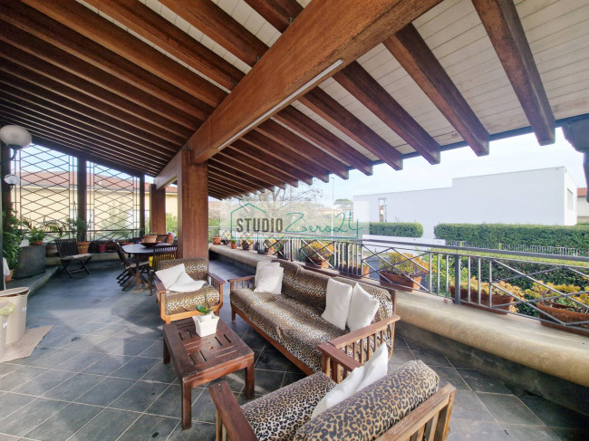 Villa in vendita a Camaiore