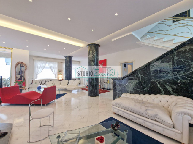 Villa in vendita a Camaiore