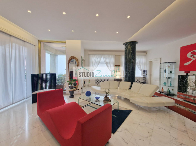 Villa in vendita a Camaiore