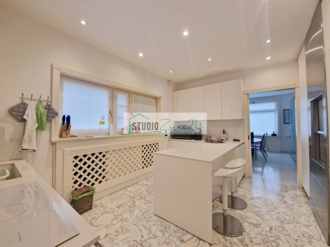 Villa in vendita a Camaiore