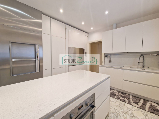 Villa in vendita a Camaiore