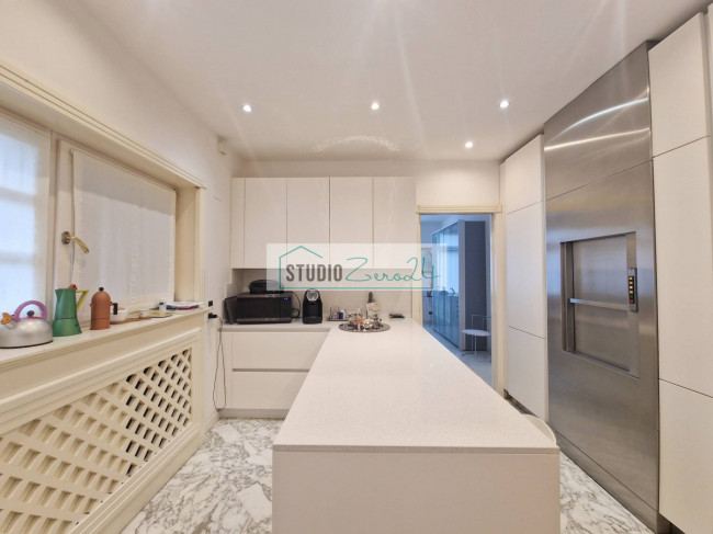 Villa in vendita a Camaiore