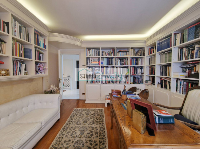 Villa in vendita a Camaiore