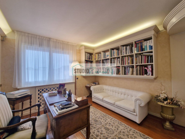 Villa in vendita a Camaiore