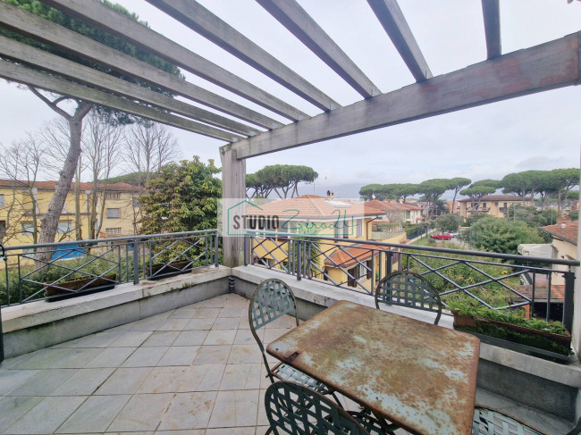 Villa in vendita a Camaiore