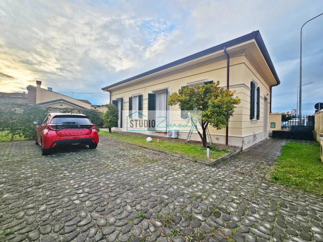 Casa singola in vendita a Viareggio