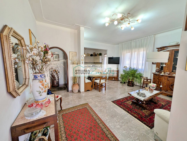 Villa in vendita a Seravezza