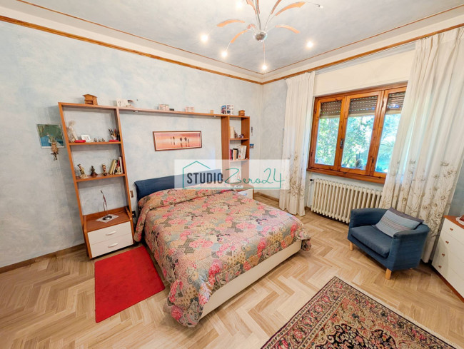 Villa in vendita a Seravezza