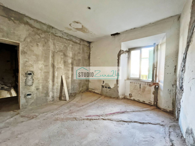 Cielo Terra in vendita a Massarosa