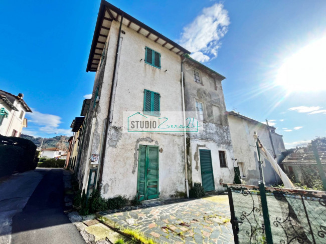 Cielo Terra in vendita a Massarosa
