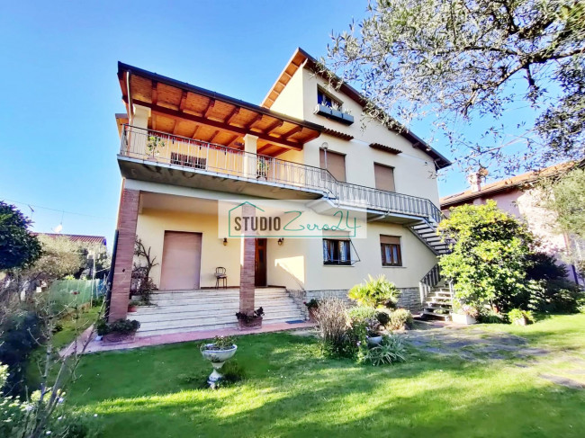 Villa in vendita a Seravezza