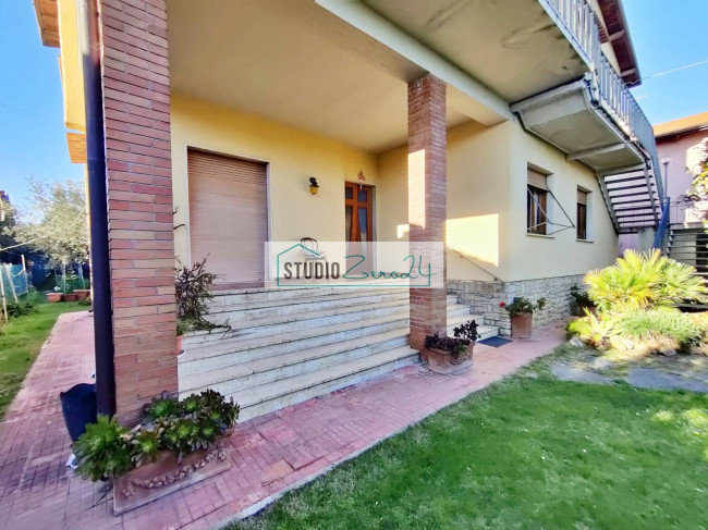 Villa in vendita a Seravezza