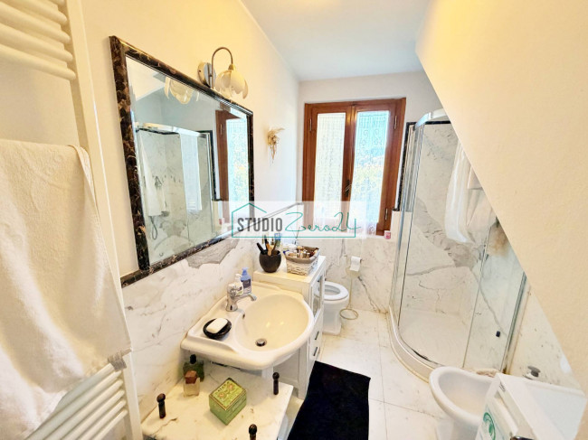 Villa in vendita a Seravezza