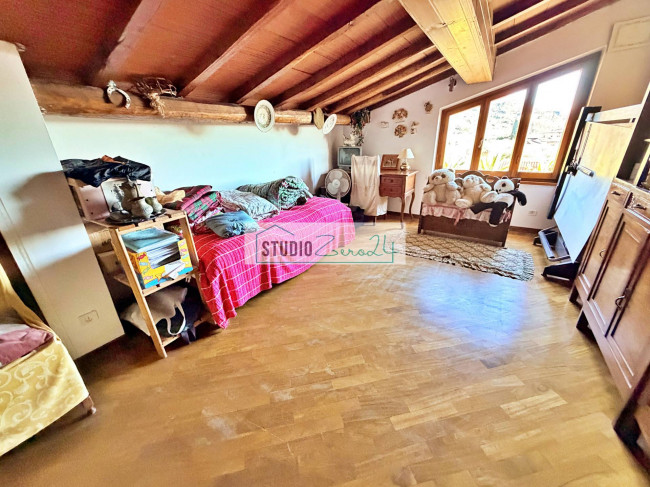 Villa in vendita a Seravezza