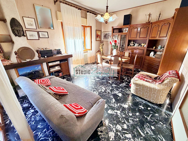 Villa in vendita a Seravezza