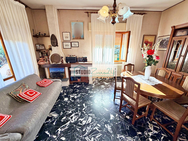 Villa in vendita a Seravezza