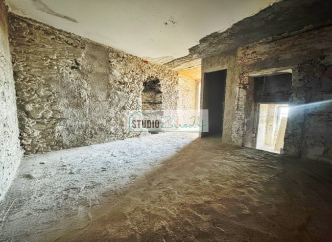 Appartamento in vendita a Massa