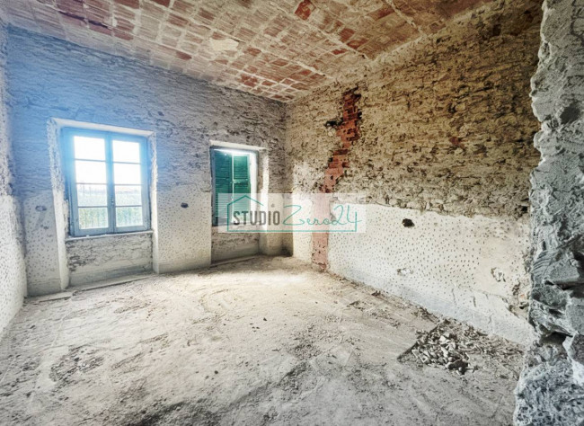 Appartamento in vendita a Massa