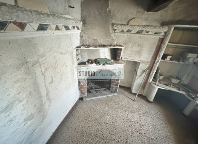 Single House for sale in Montignoso