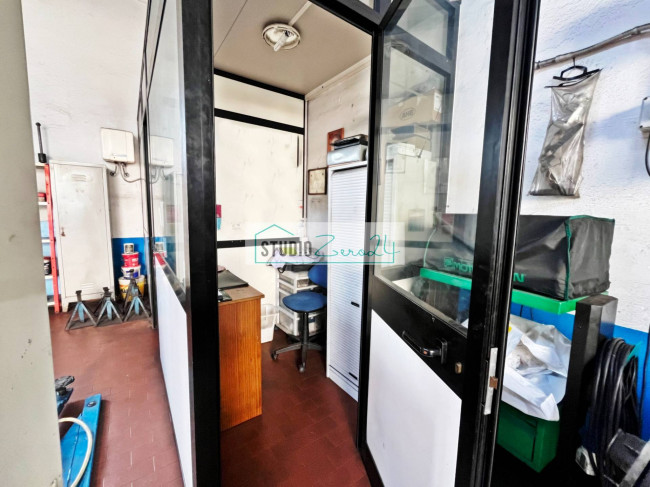 Commercial Property for sale in Viareggio