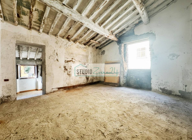 Casa singola in vendita a Massa