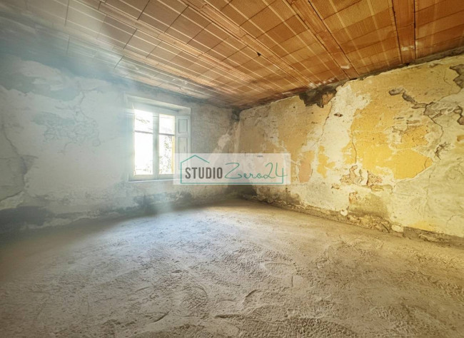 Casa singola in vendita a Massa