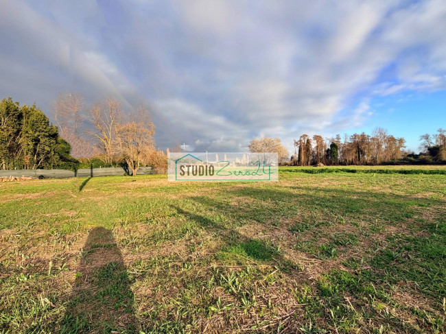 Casale in vendita a Pietrasanta