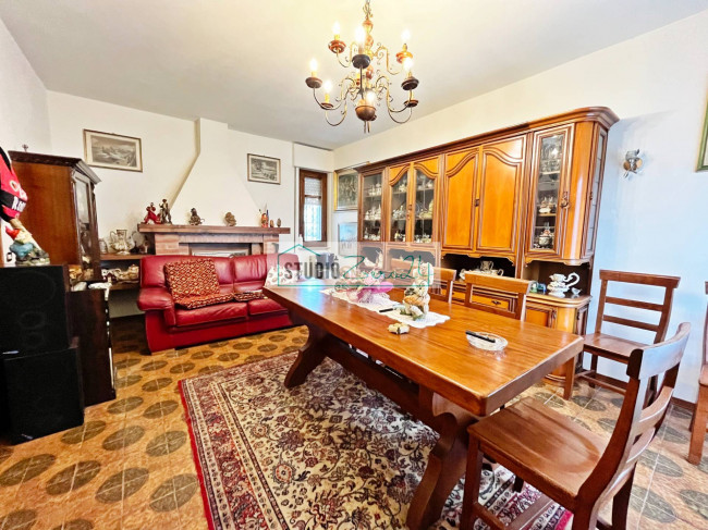 Apartment for sale in Massarosa