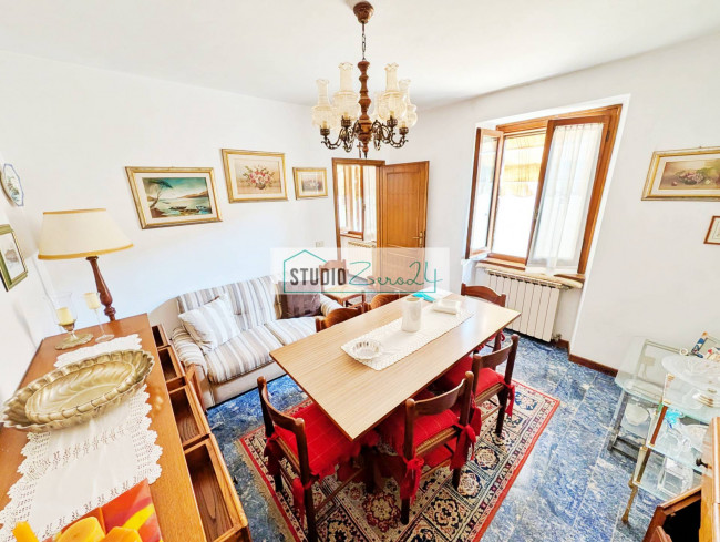 Cielo Terra in vendita a Stazzema