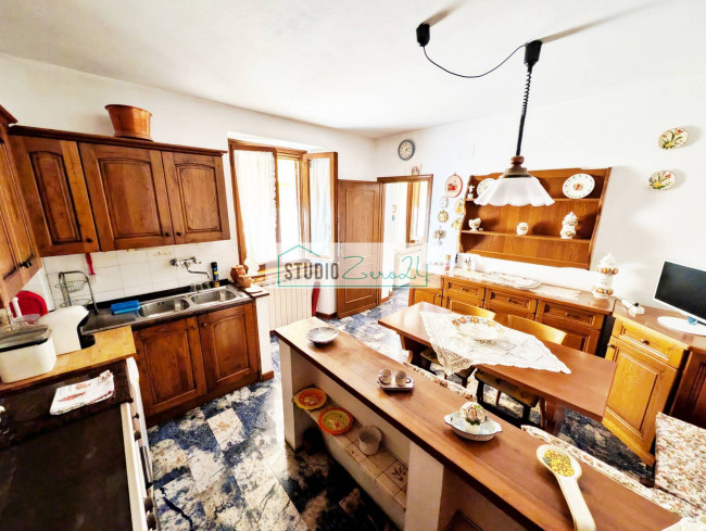 Cielo Terra in vendita a Stazzema