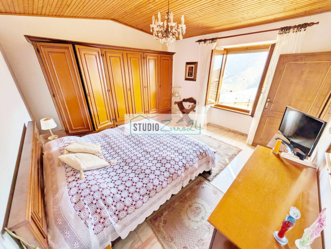 Cielo Terra in vendita a Stazzema