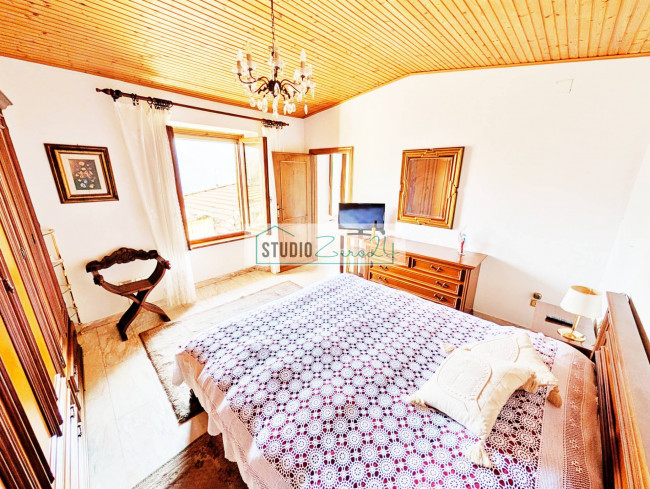 Cielo Terra in vendita a Stazzema