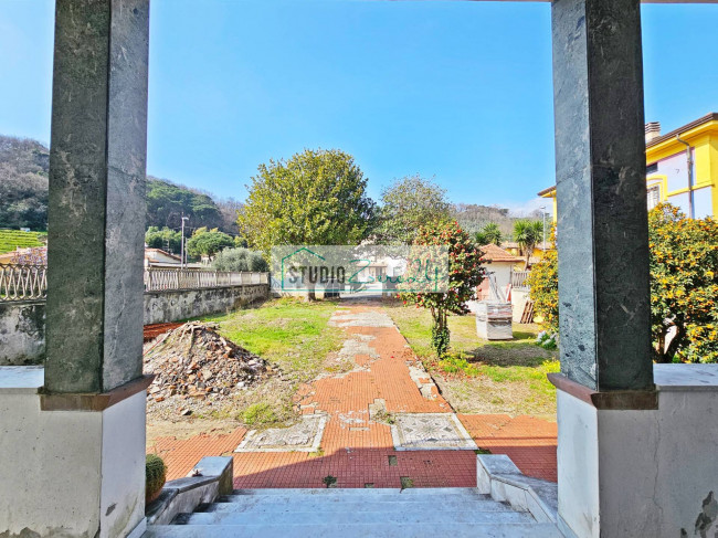 Villa in vendita a Massarosa