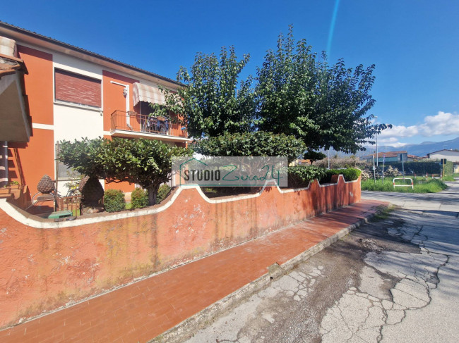 Appartamento in vendita a Camaiore