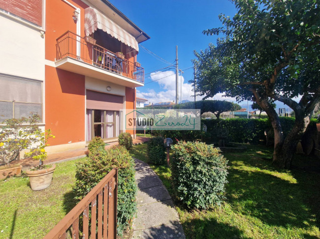 Appartamento in vendita a Camaiore