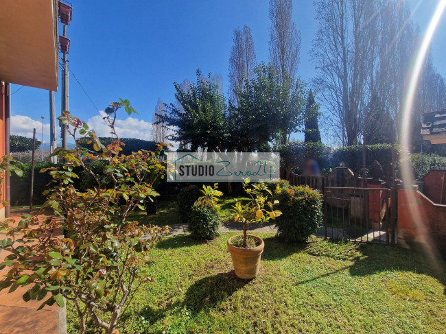 Appartamento in vendita a Camaiore