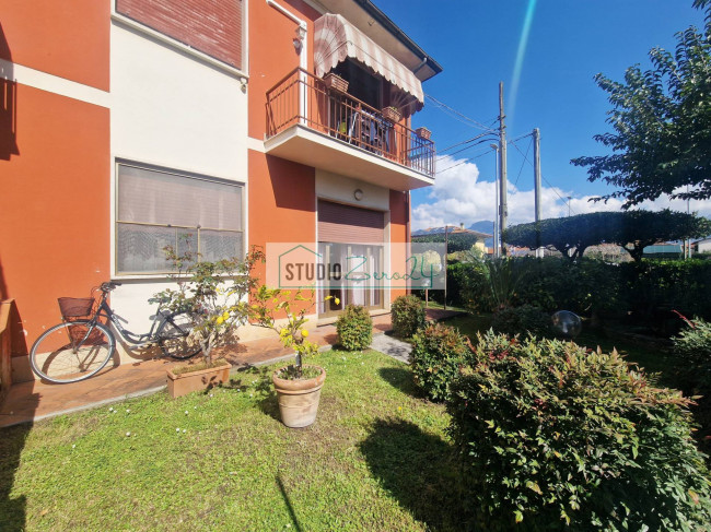 Appartamento in vendita a Camaiore