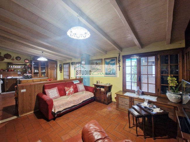 Appartamento in vendita a Camaiore