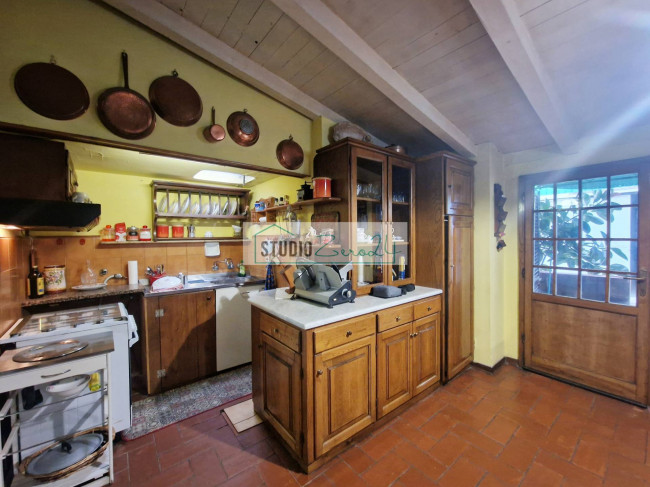 Appartamento in vendita a Camaiore