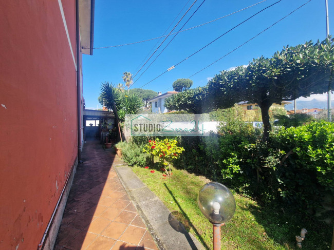 Appartamento in vendita a Camaiore