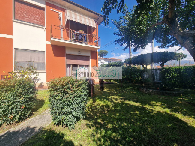 Appartamento in vendita a Camaiore