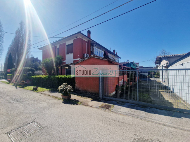 Appartamento in vendita a Camaiore