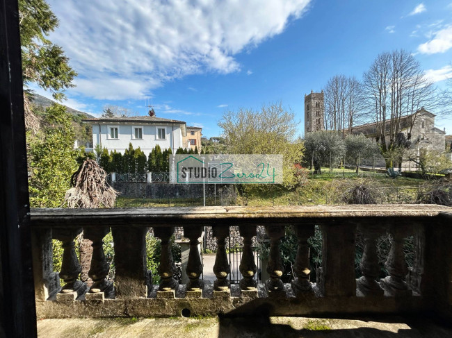 Villa in vendita a Camaiore