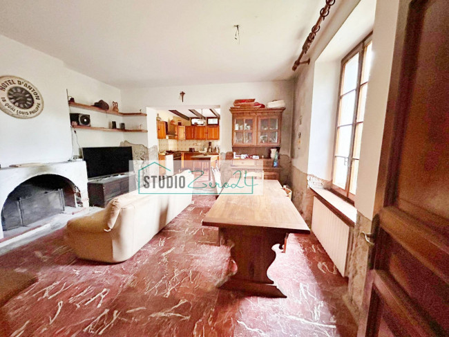 Villa in vendita a Seravezza