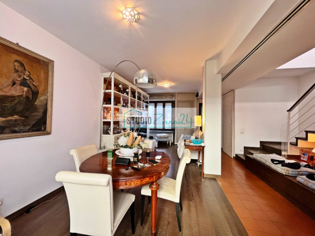 Single House for sale in Viareggio