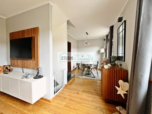 Single House for sale in Massarosa