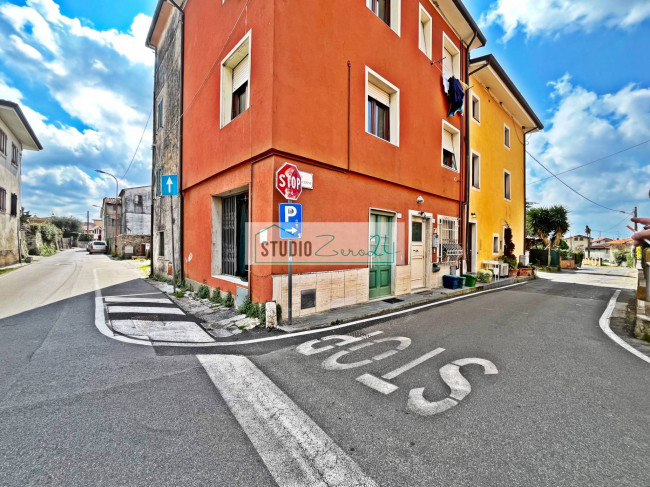 Commercial Property for sale in Massarosa