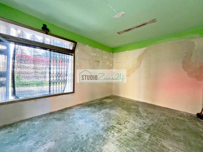 Commercial Property for sale in Massarosa