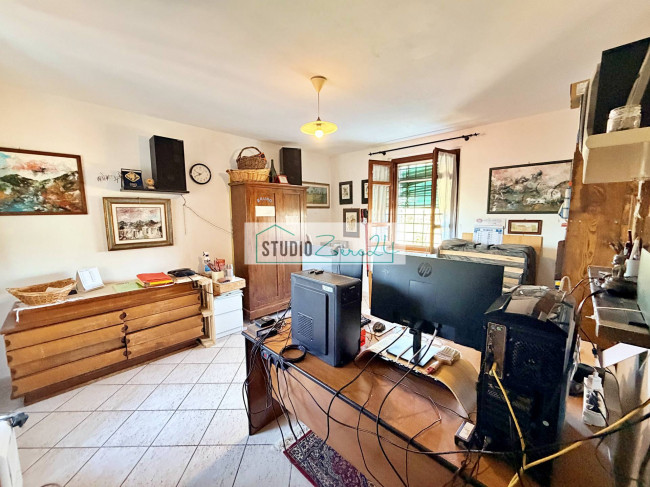 Appartamento in vendita a Seravezza