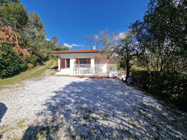 Villa in vendita a Camaiore
